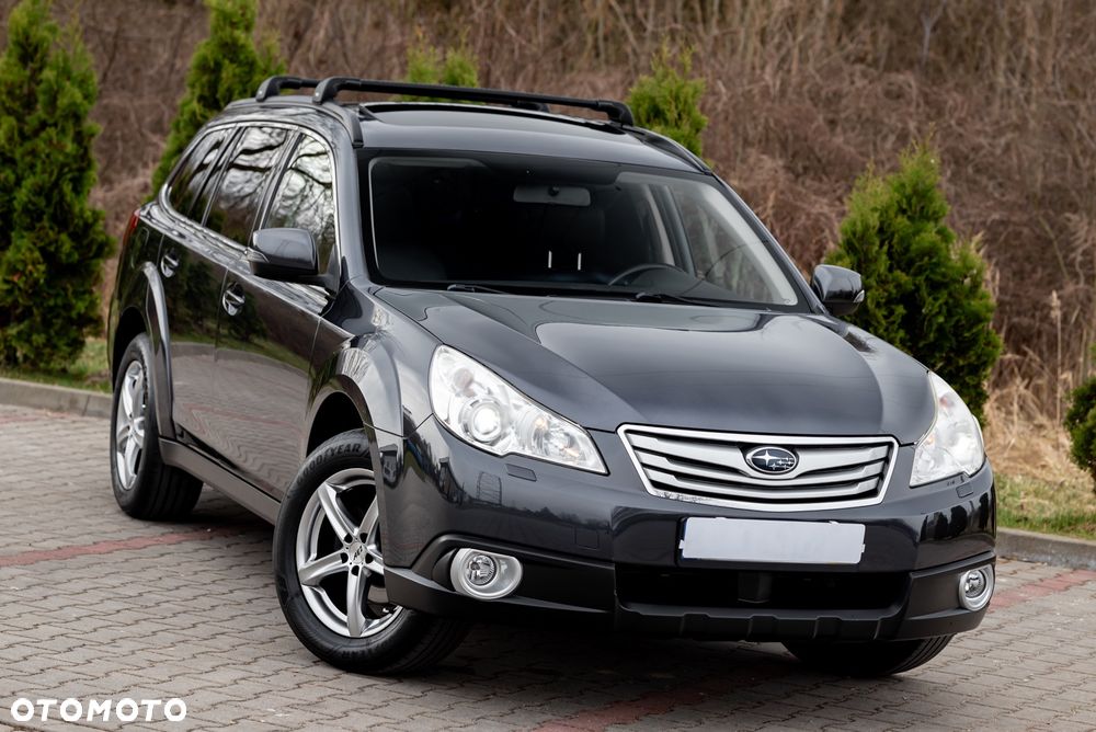 Subaru Outback 2.5i Comfort AT - 1