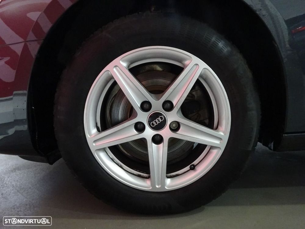 Audi A4 35 TDI S tronic - 33