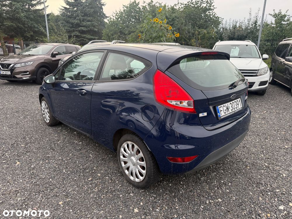 Ford Fiesta 1.4 Autom Champions Edition - 5
