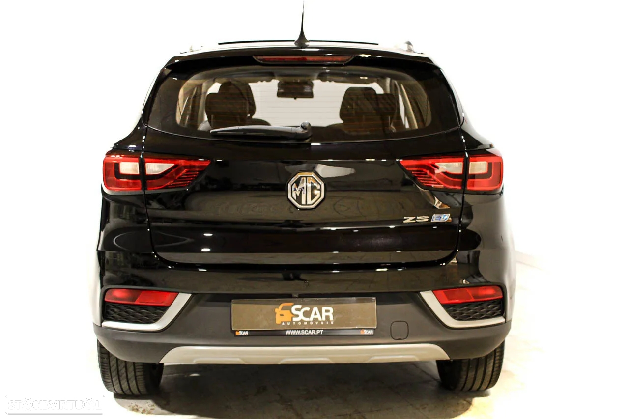 MG ZS EV 44.5 kWh Luxury - 5