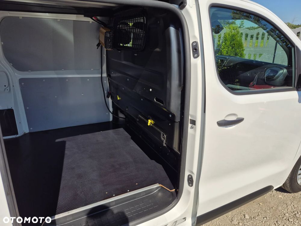 Toyota Proace Long - 22