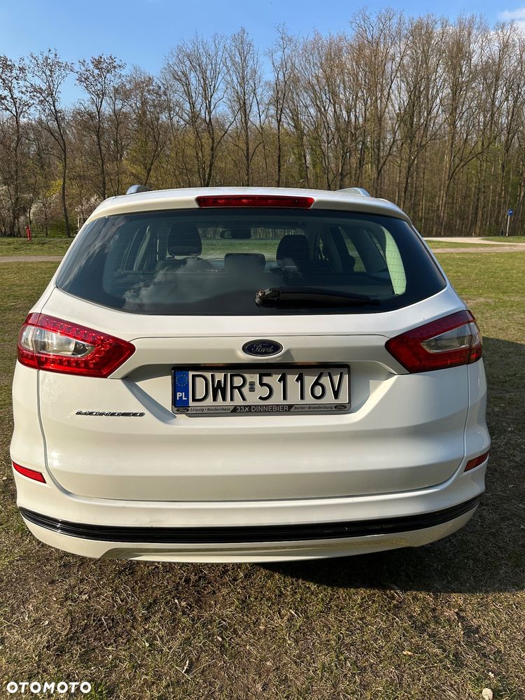 Ford Mondeo 2.0 TDCi Titanium PowerShift - 24