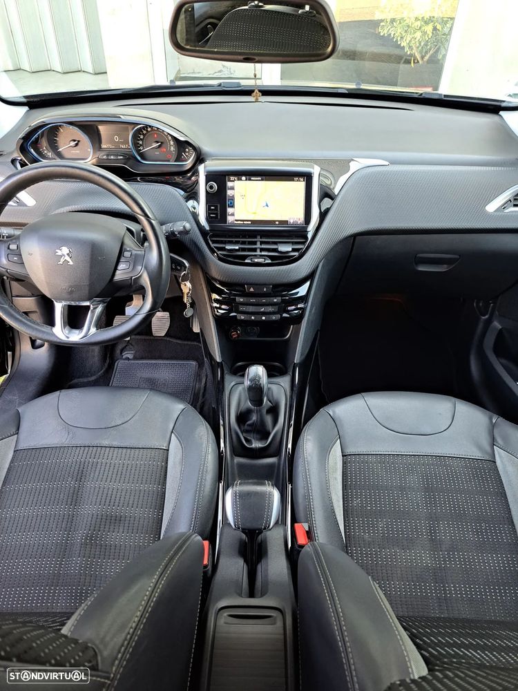 Peugeot 2008 1.6 BlueHDi Allure - 11