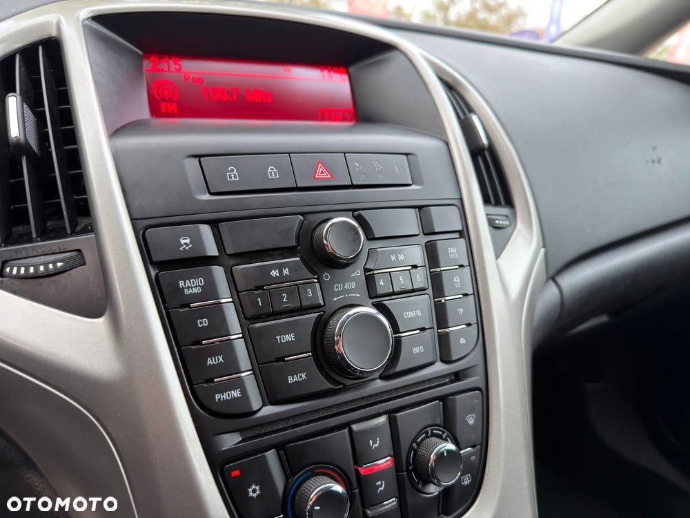 Opel Astra 1.6 Cosmo - 34