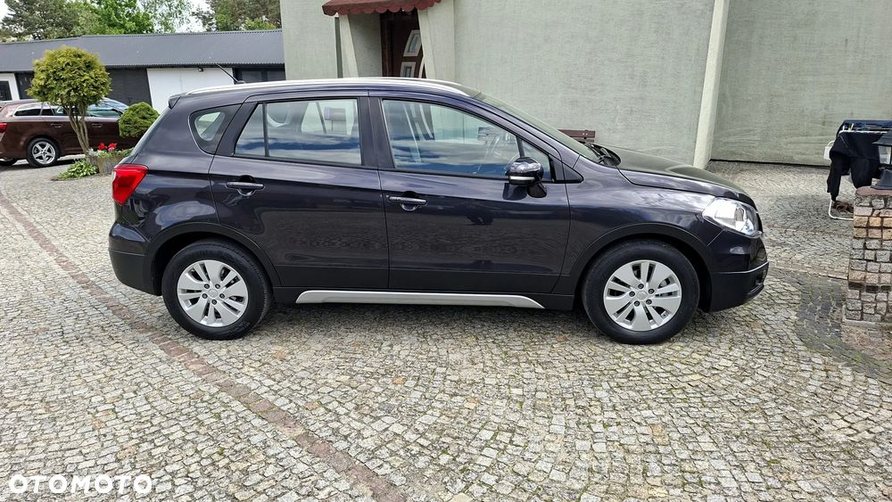 Suzuki SX4 S-Cross 1.6 VVT CVT 4x2 limited - 23