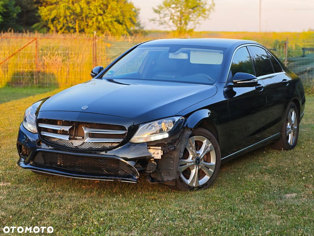 Mercedes-Benz Klasa C 180 7G-TRONIC Avantgarde - 17