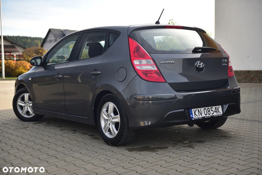 Hyundai i30 1.6 CRDi Comfort - 18