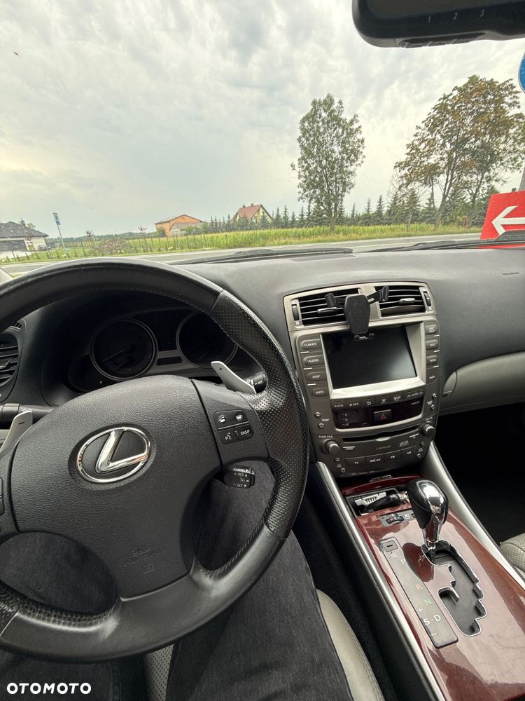 Lexus IS 250 F Sport - 18