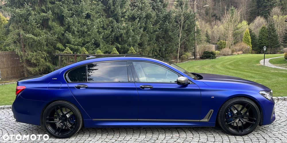 BMW Seria 7 M760Li xDrive - 10