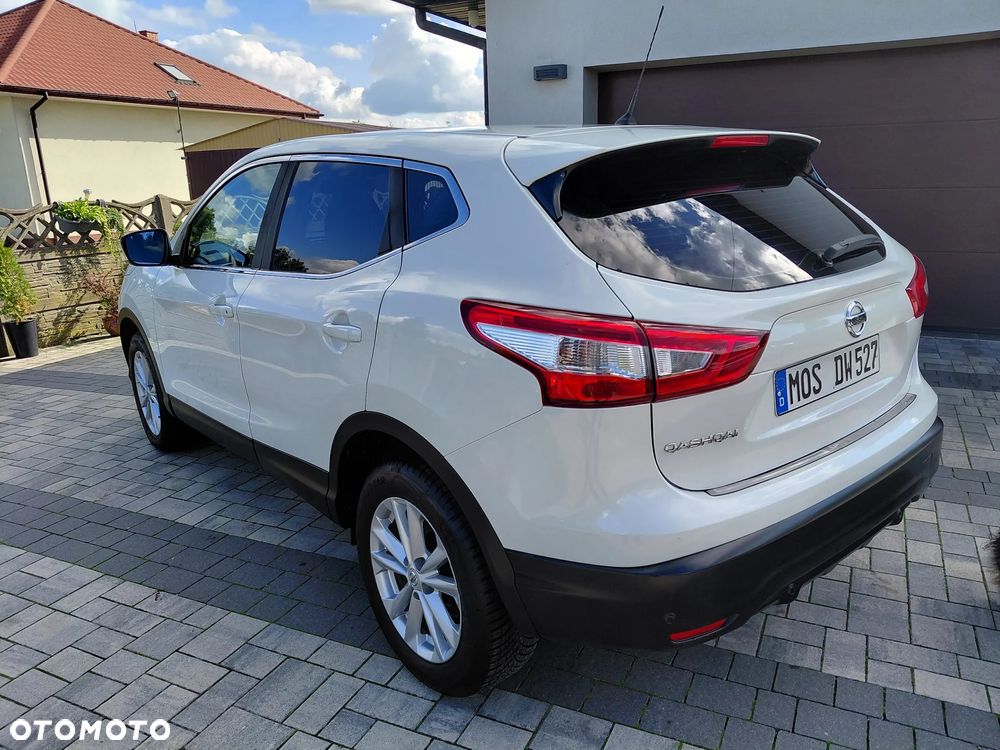 Nissan Qashqai 1.2 DIG-T N-Connecta - 16