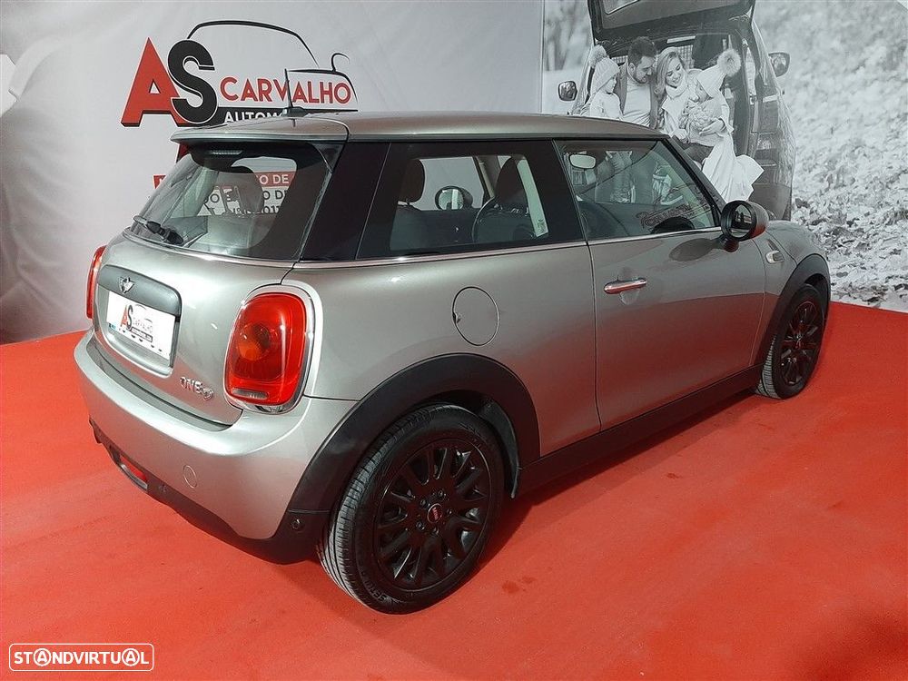 MINI 5 Portas One D - 9