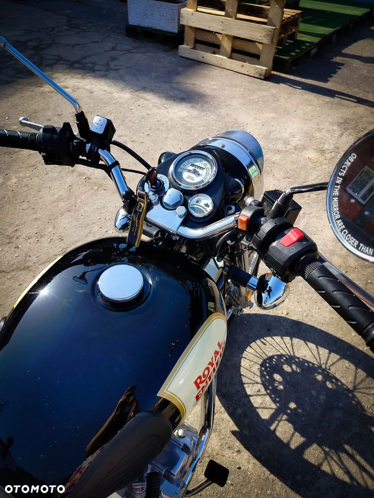 Royal Enfield Classic - 13