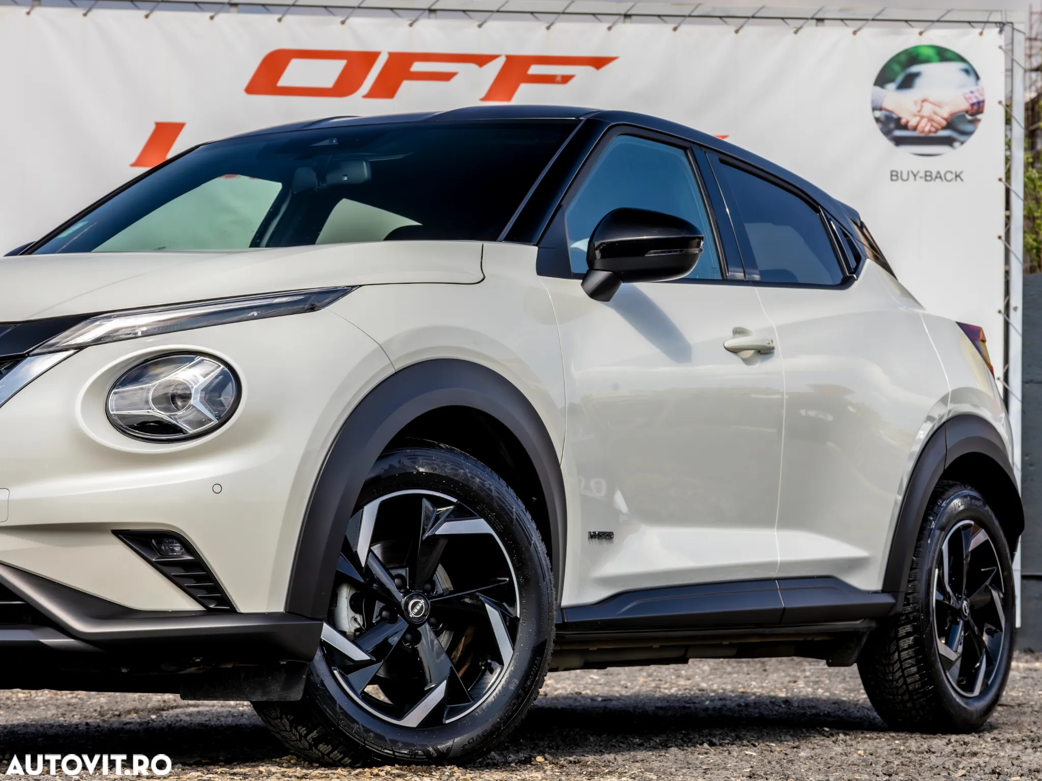 Nissan Juke Hybrid N-Connecta - 9