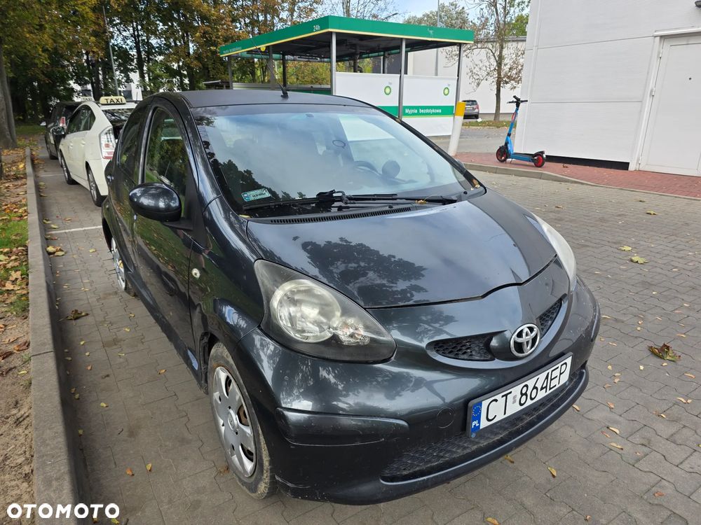 Toyota Aygo - 2