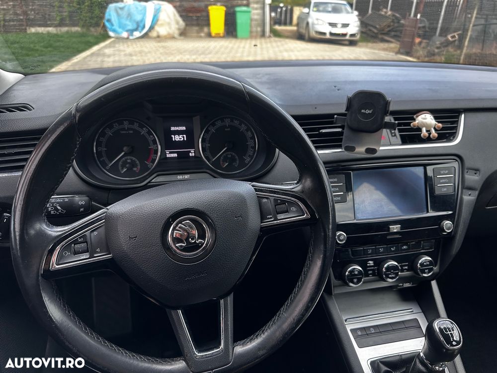 Skoda Octavia 2.0 TDI Ambition - 7