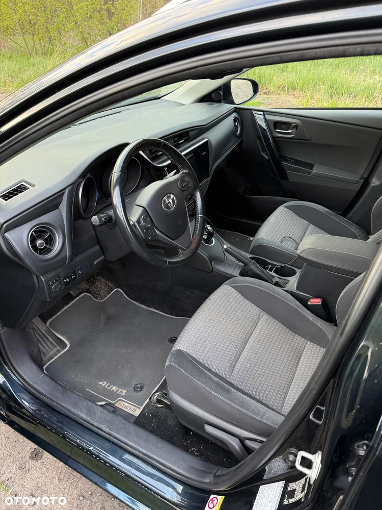 Toyota Auris Hybrid 135 Selection - 9