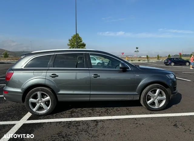 Audi Q7 - 4