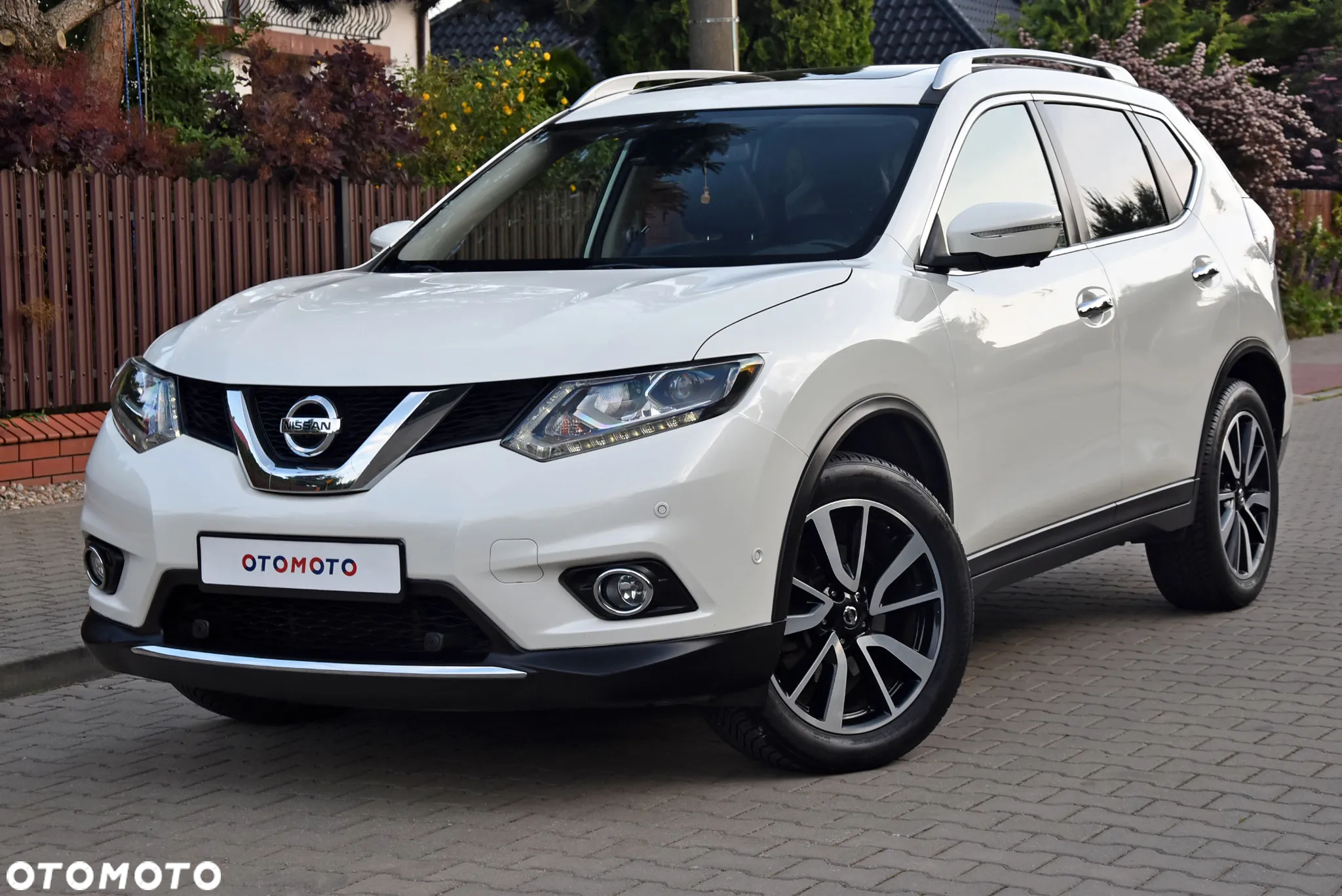 Nissan X-Trail 1.6 DCi Tekna 2WD Xtronic 7os - 28