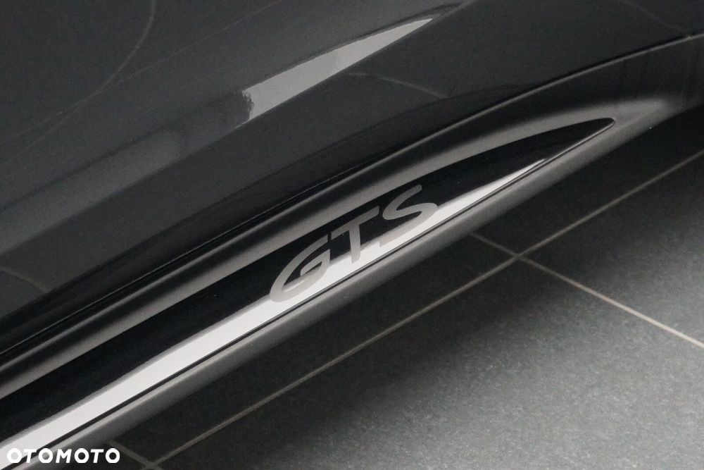 Porsche Panamera GTS - 16
