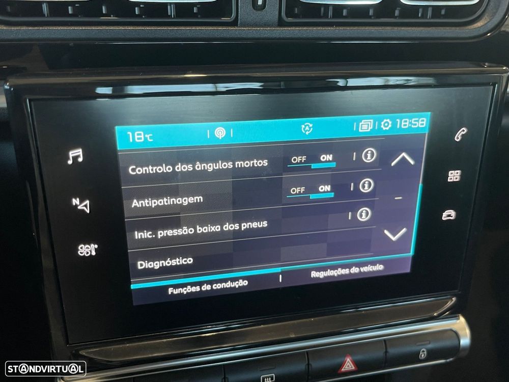 Citroën C3 1.2 PureTech Shine - 17