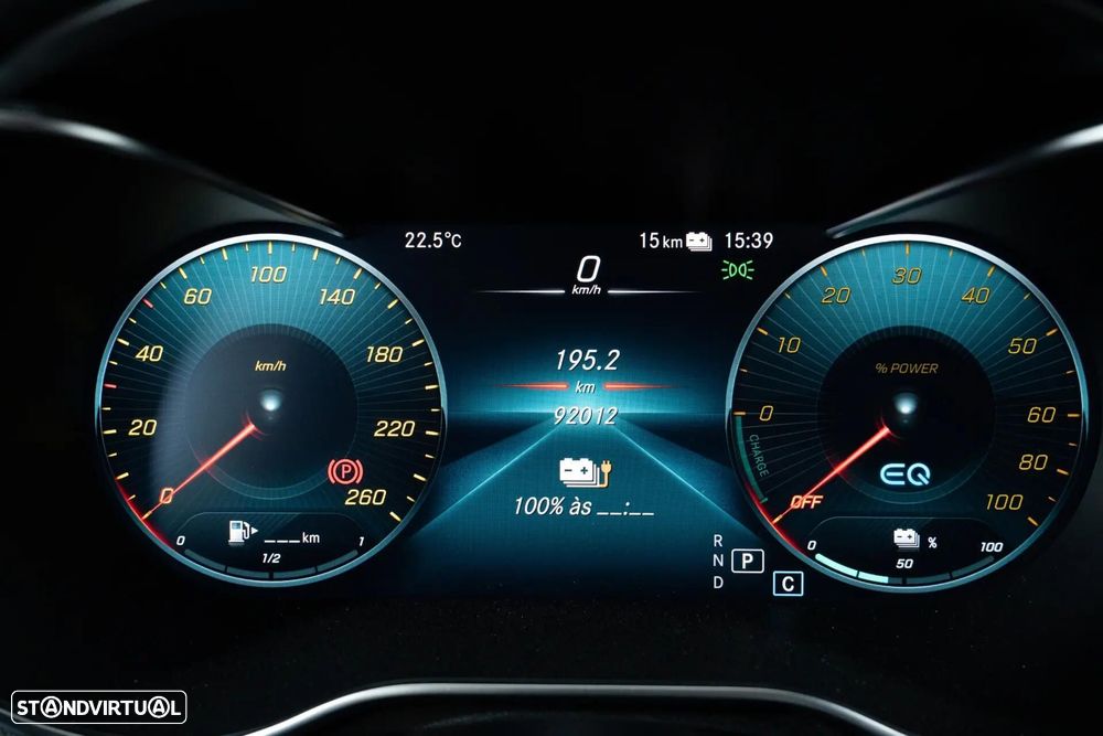 Mercedes-Benz C 300 e AMG Line - 23