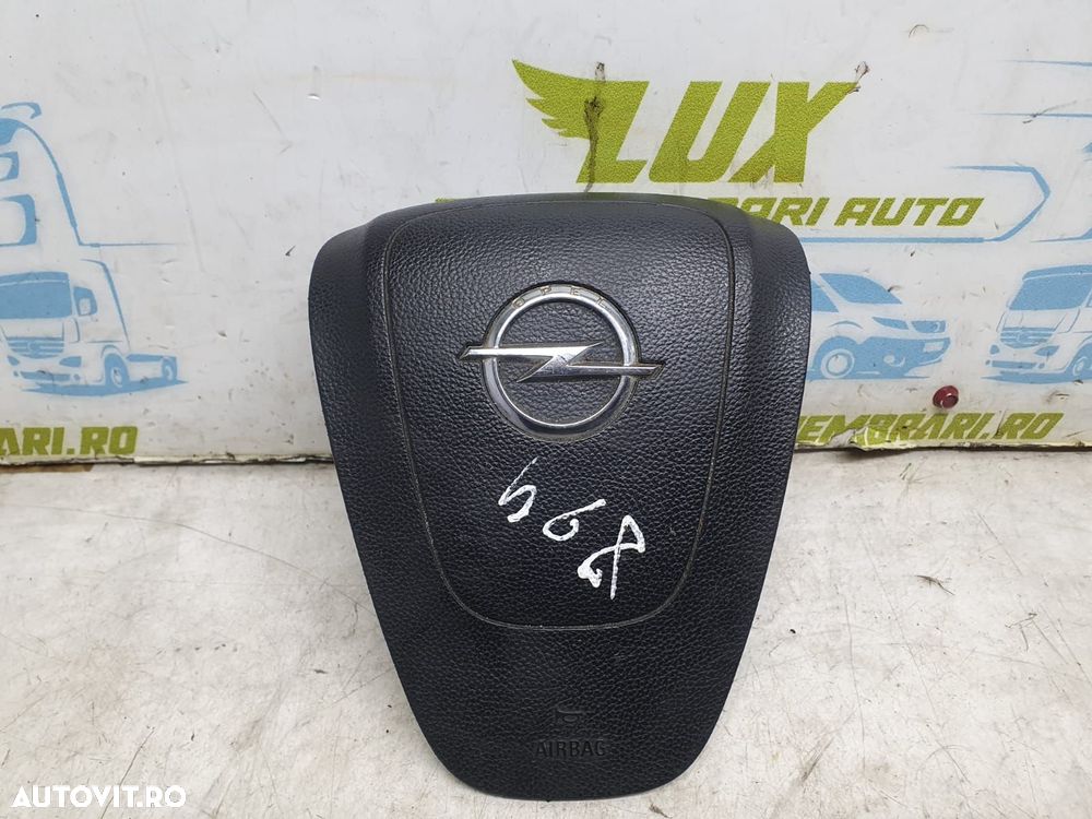 Airbag volan 13299780 Opel Astra J [2009 - 2012] 1.7 cdti A17DTJ - 1