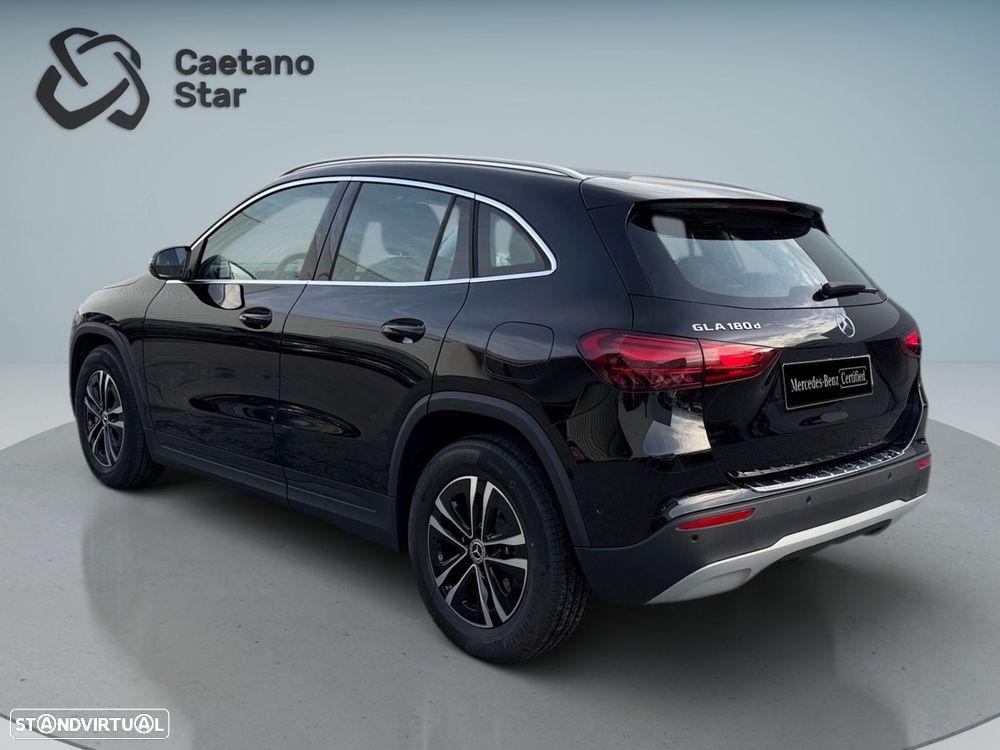 Mercedes-Benz GLA 180 d Style - 2