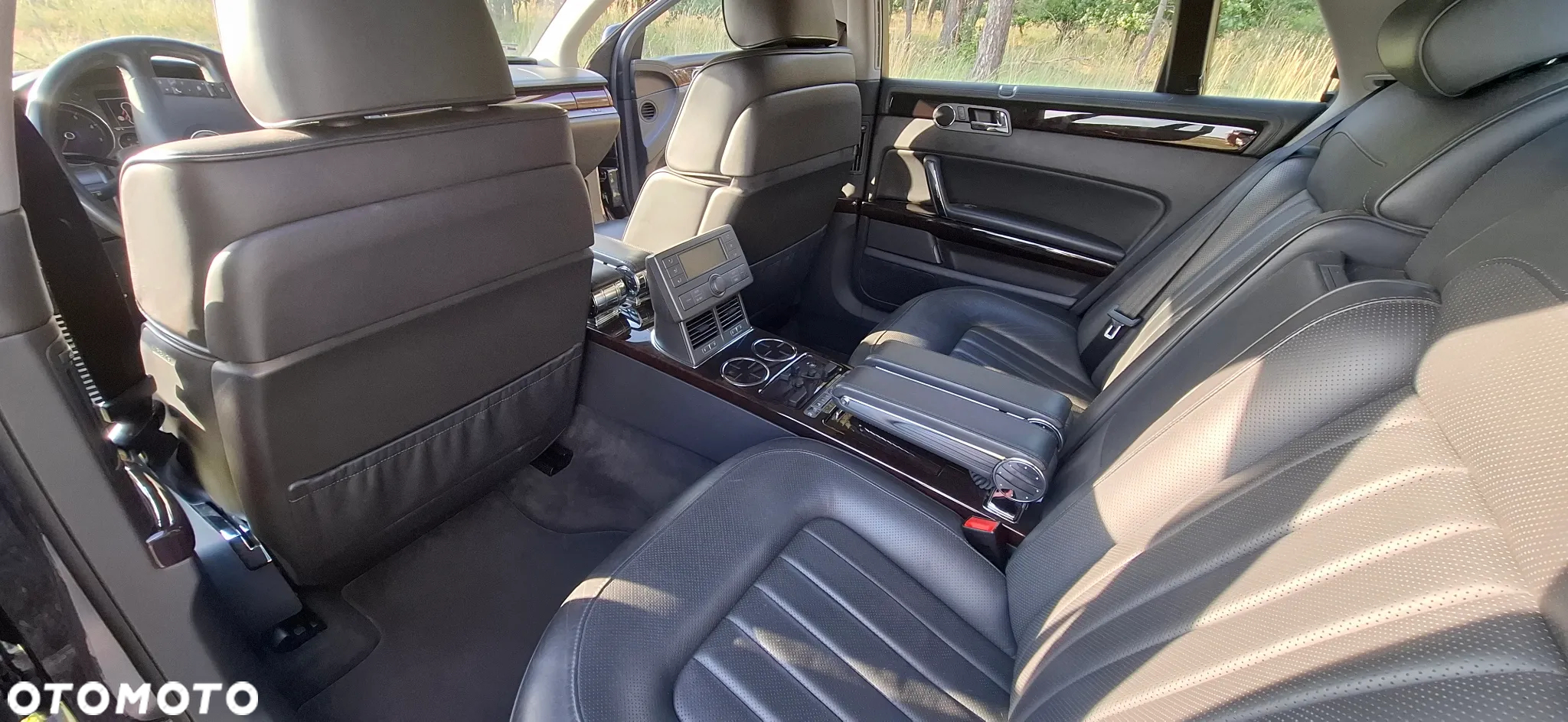 Volkswagen Phaeton 4.2 V8 4Mot (4 os.) - 10