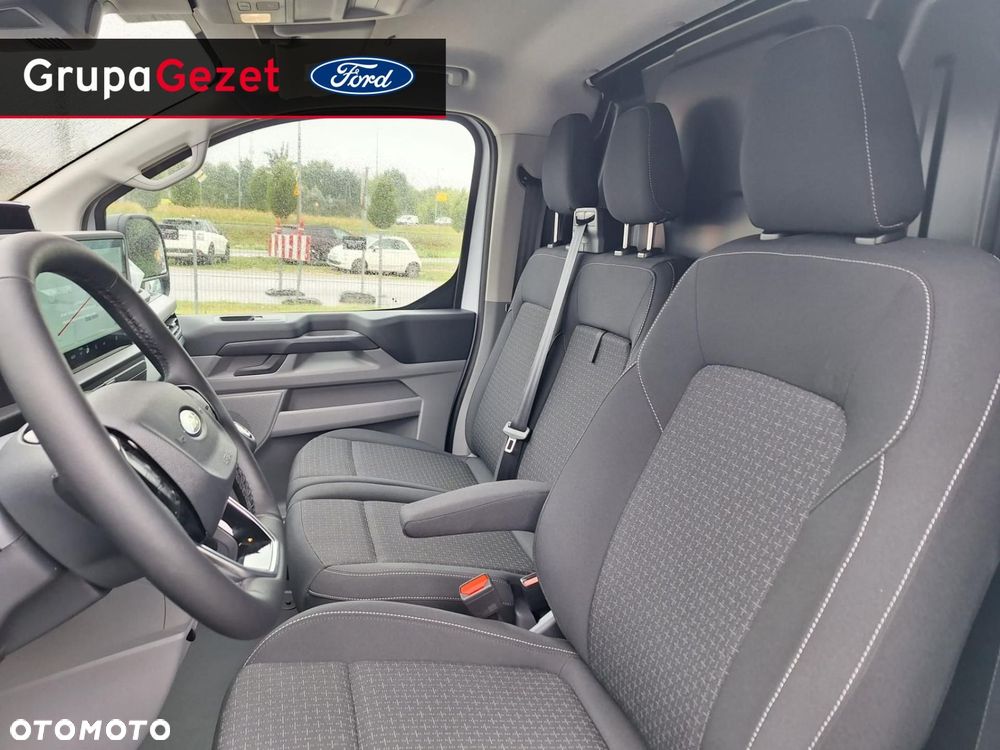 Ford Transit Custom - 12
