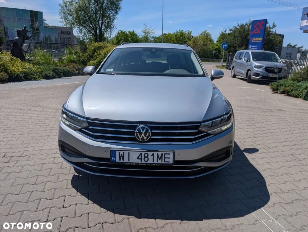 Volkswagen Passat 1.5 TSI EVO Business DSG - 9