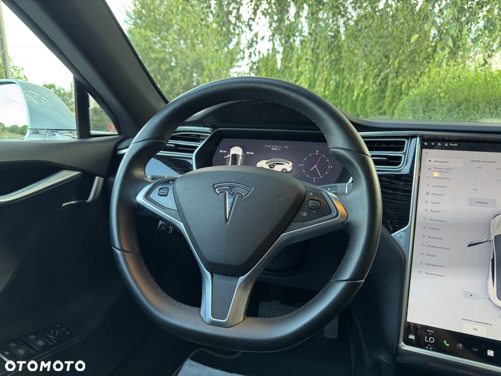 Tesla Model S Long Range Plus - 22