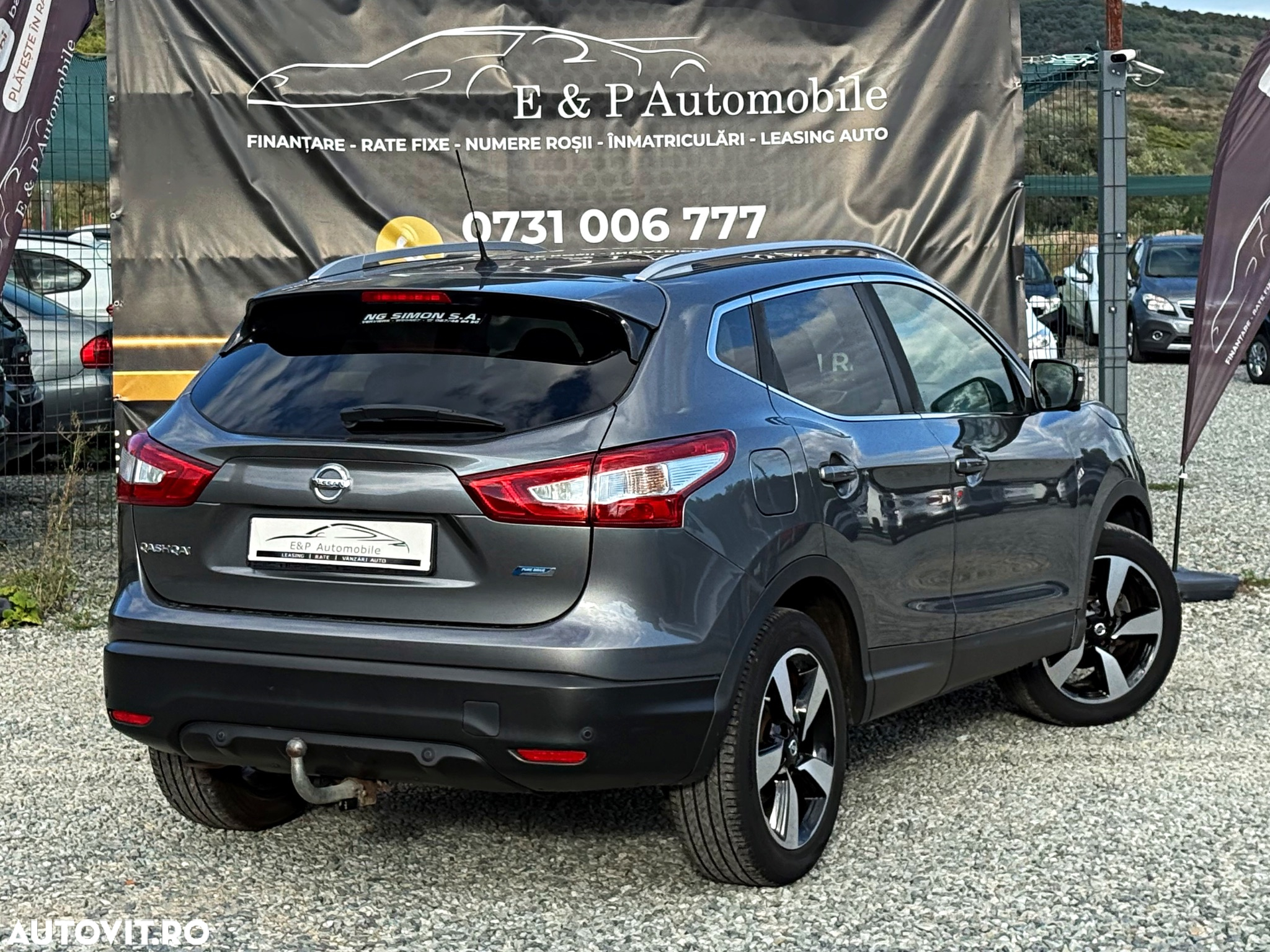 Nissan Qashqai 1.6 DCI N-Connecta - 10