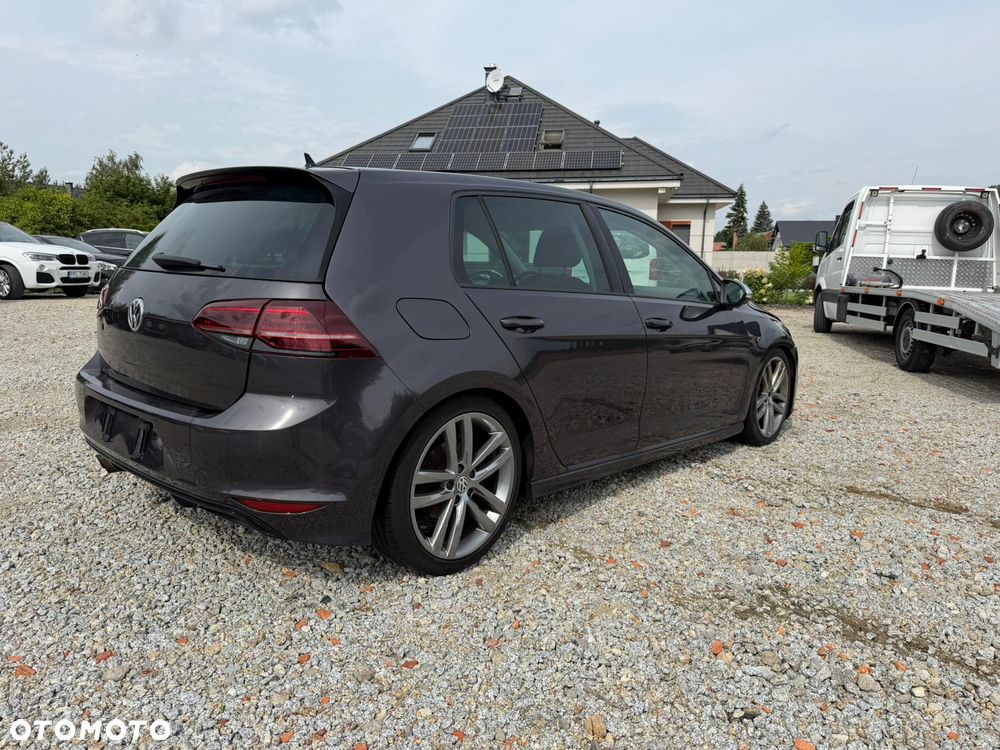 Volkswagen Golf - 7