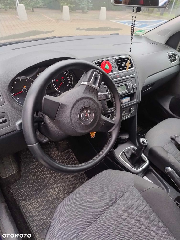 Volkswagen Polo - 8