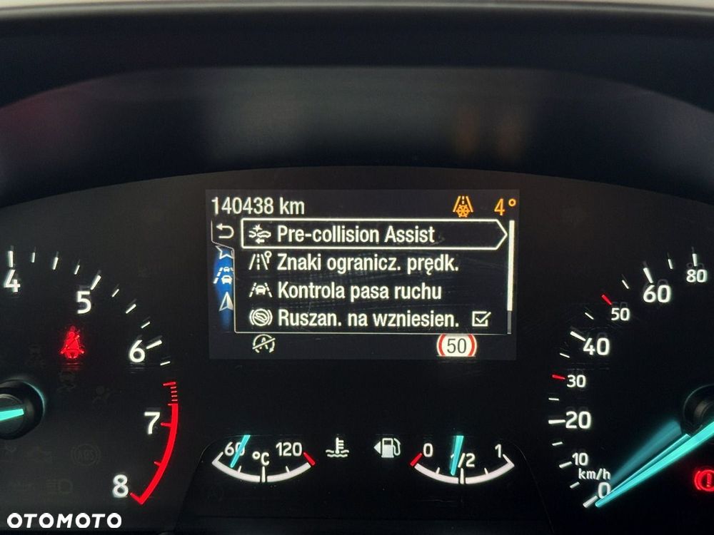Ford Focus - 34