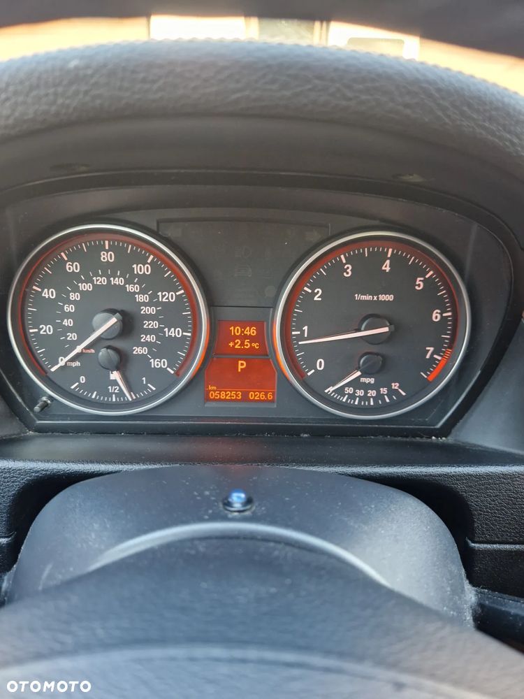 BMW X1 xDrive28i Sport Line - 13