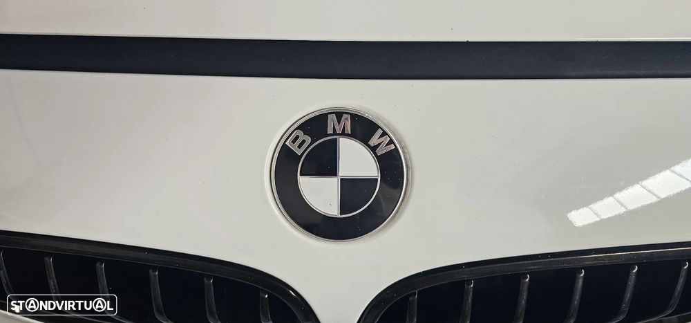 BMW 116 i Sport Line - 12