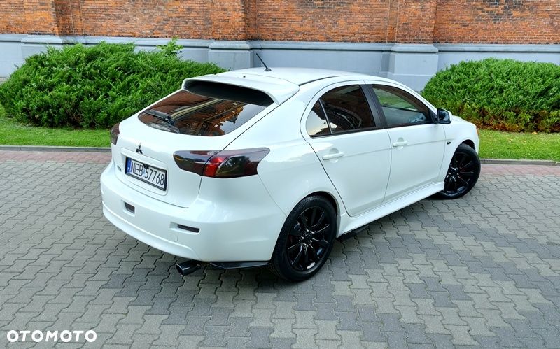 Mitsubishi Lancer 1.6 Invite - 9