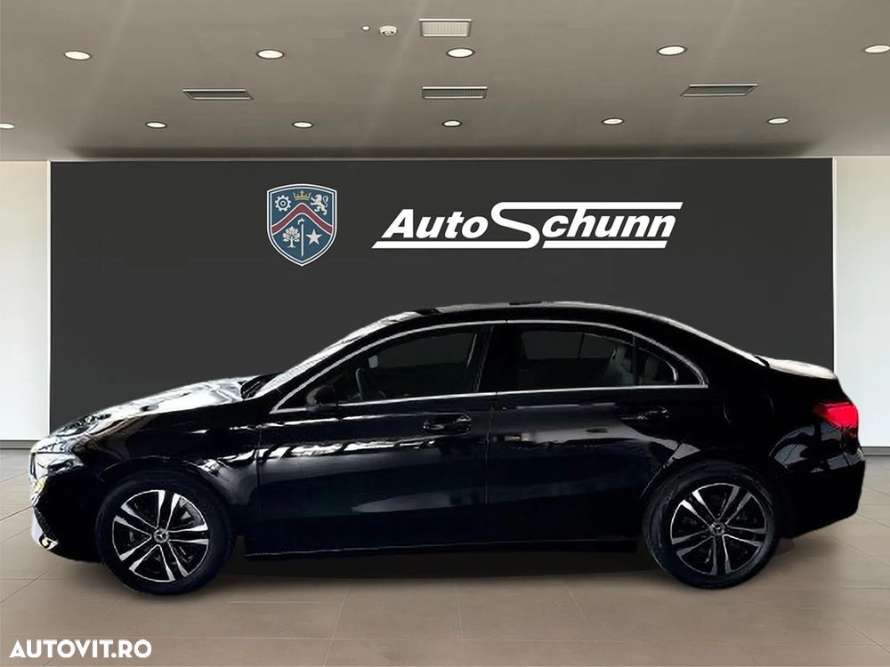 Mercedes-Benz A 200 7G-DCT Progressive - 9