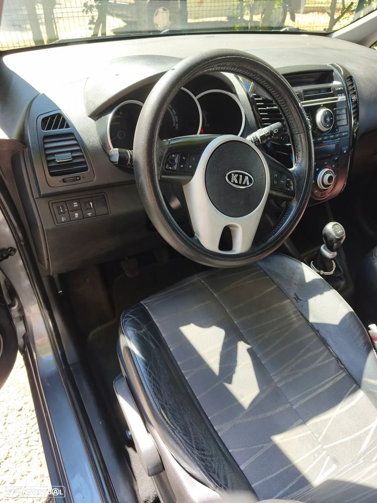 Kia Venga 1.4 CRDi TX ISG - 16