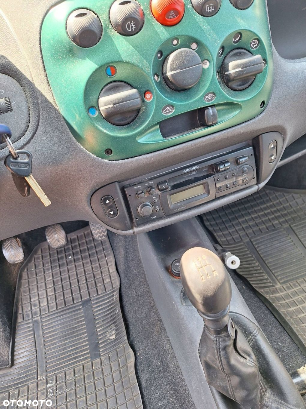 Fiat Seicento / 600 SREBRNA POKRYWA KLAPA MASKA SILNIKA 647 GRIGIO STEEL - 10