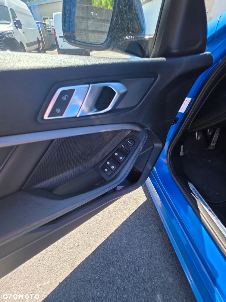 BMW Seria 1 - 16