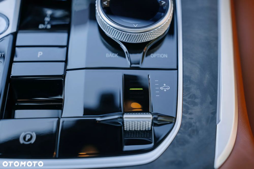 BMW X7 xDrive40d mHEV M Sport sport - 9