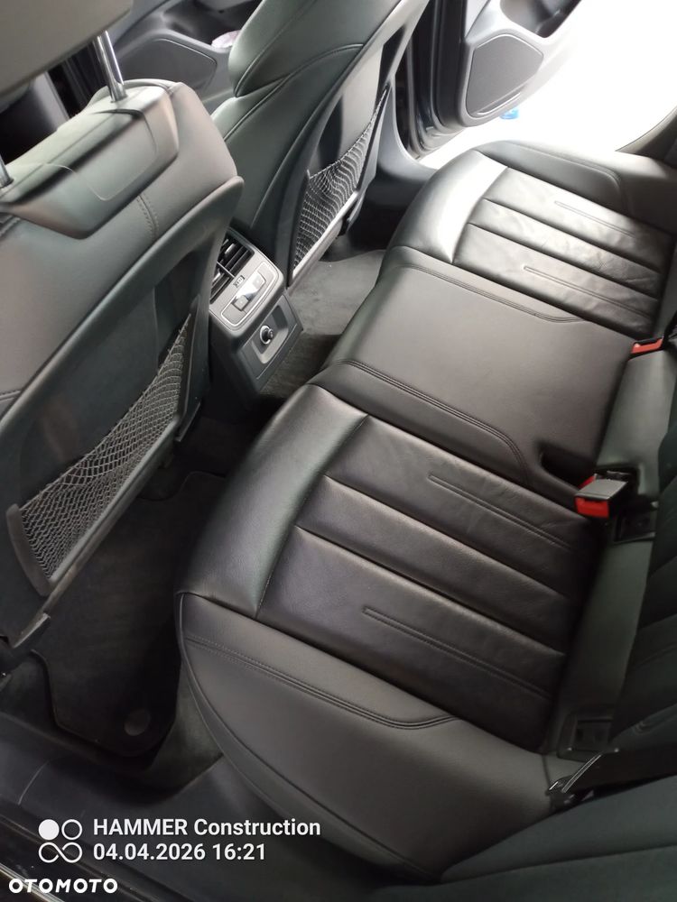 Audi A4 Limousine - 15