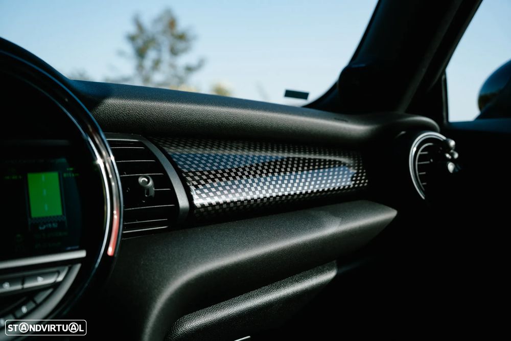 MINI Cabrio John Cooper Works Auto Desportiva - 19