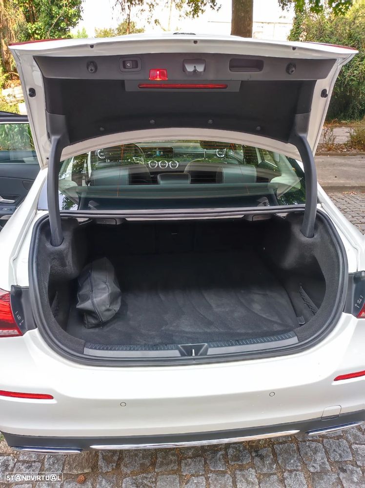 Mercedes-Benz A 250 Limousine e 8G-DCT Progressive - 23