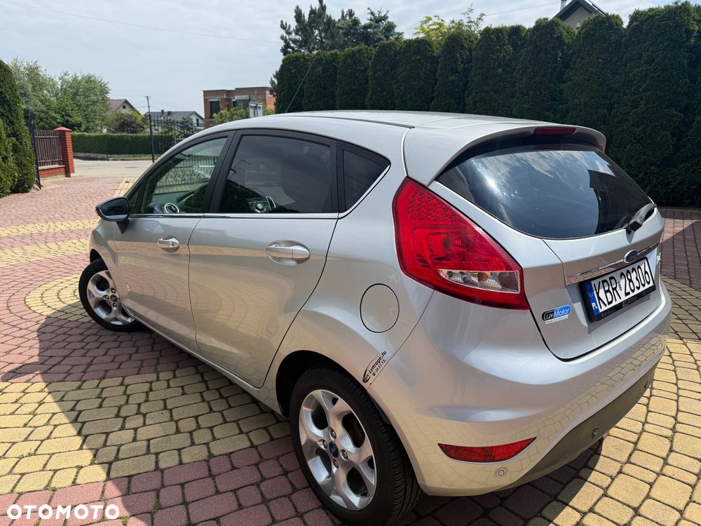 Ford Fiesta 1.6 Ti-VCT Titanium - 11
