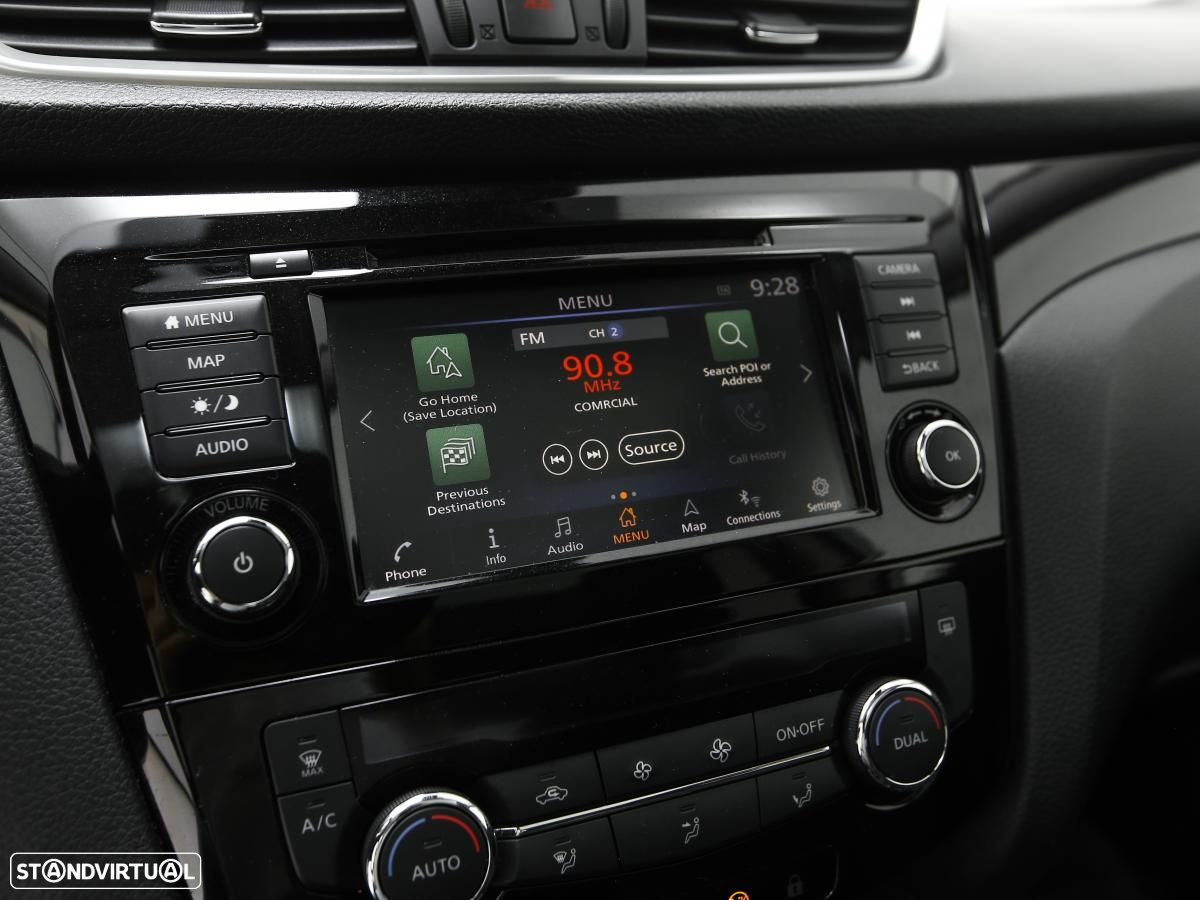 Nissan Qashqai 1.5 dCi N-Connecta - 22