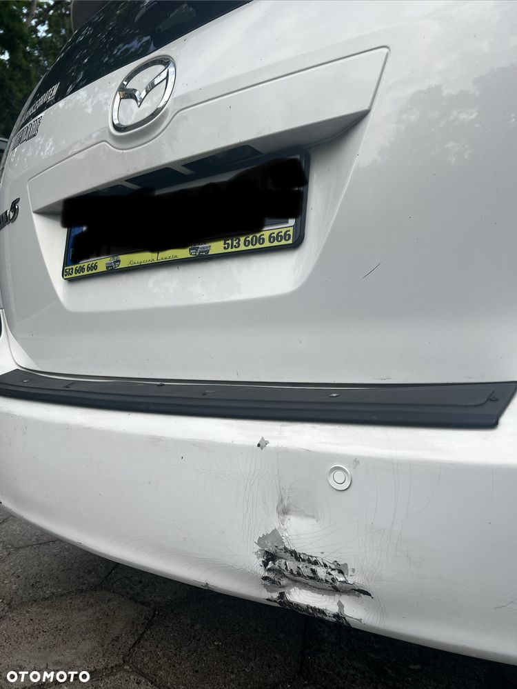 Mazda 5 - 10