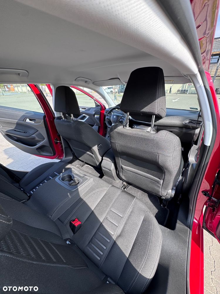 Peugeot 308 130 e-THP Stop & Start Allure - 18